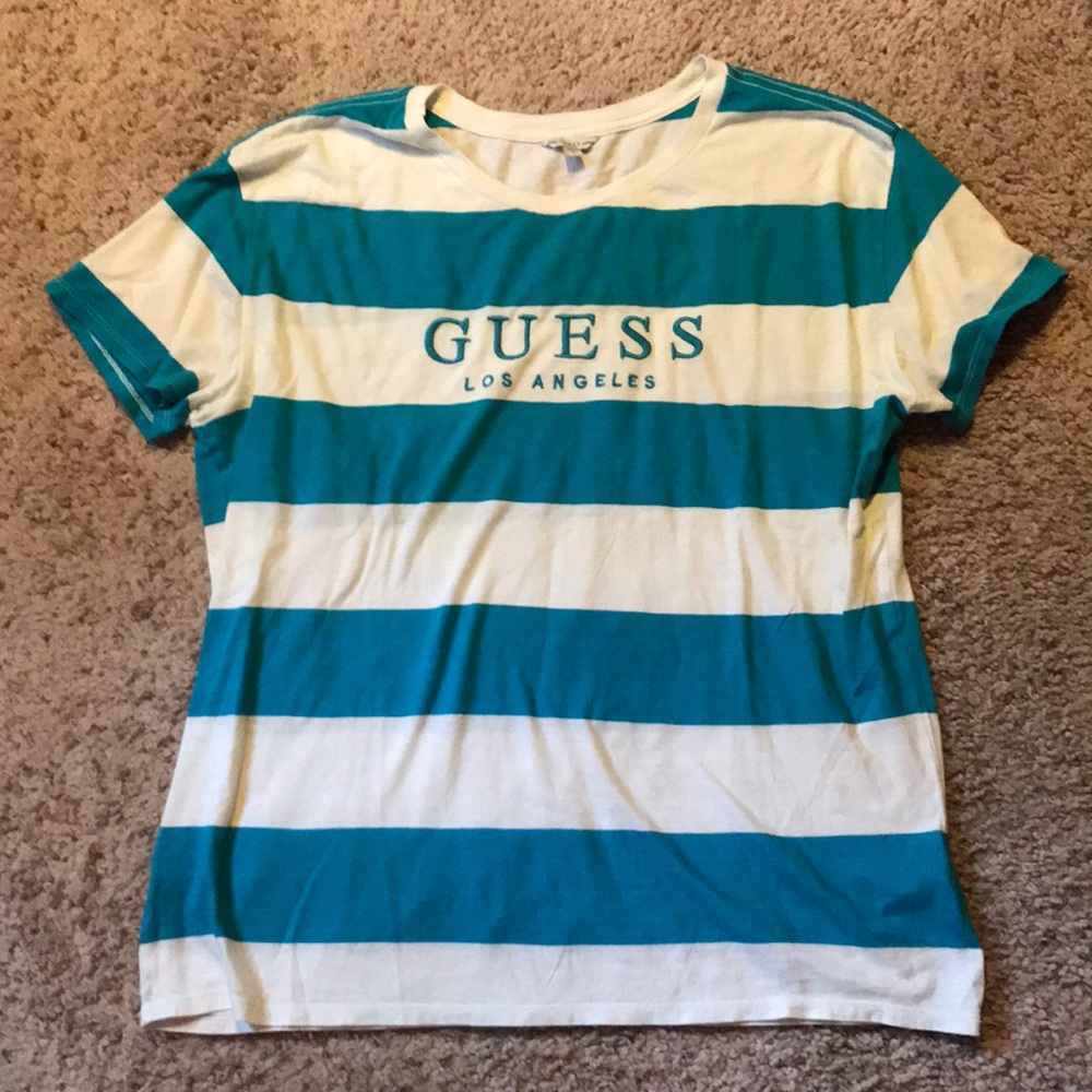 Guess T-shirt
